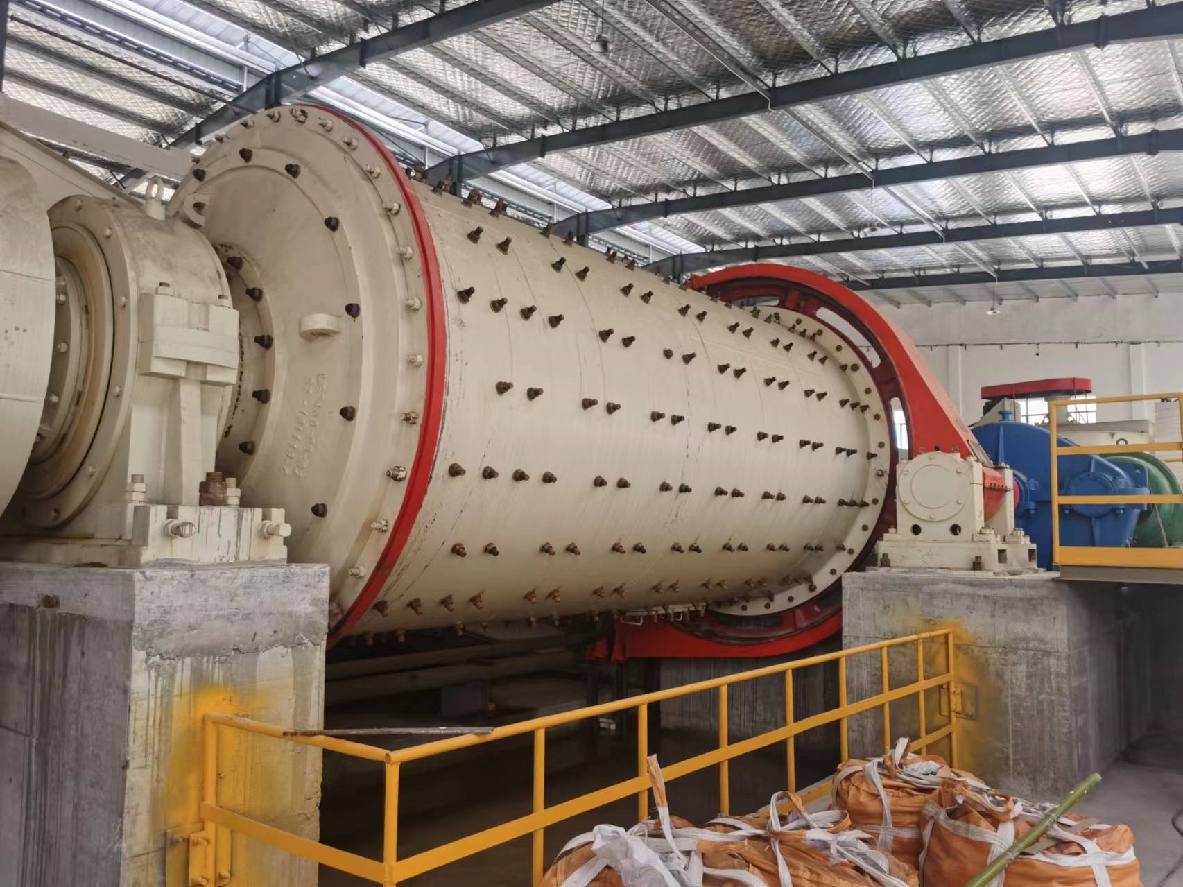 富林矿机丨四种方式提高铅锌矿选矿效率和产品质量