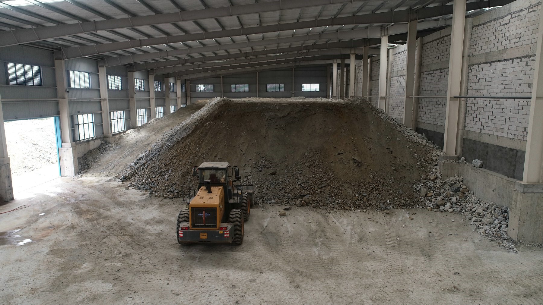 富林矿机丨“变废为宝”，矿山废石和尾矿的多种用途