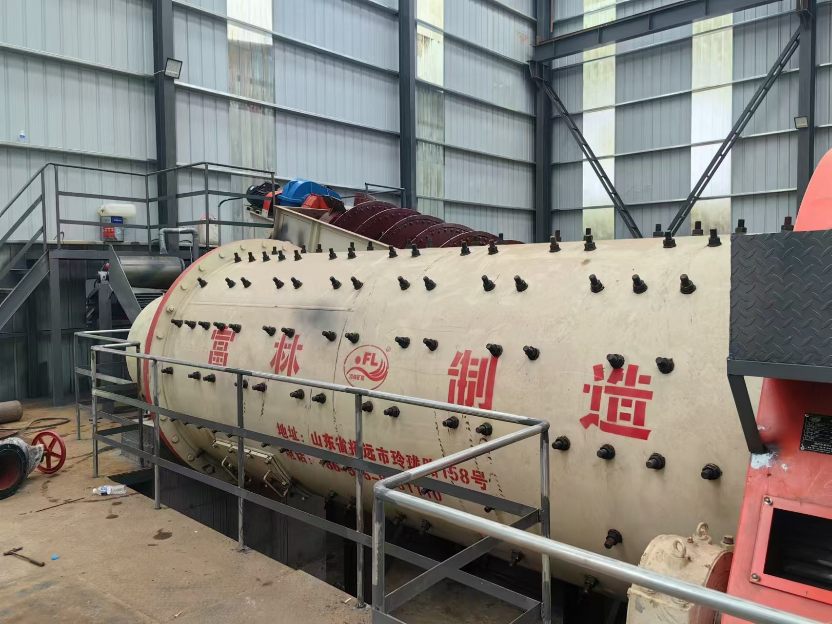 富林矿机丨球磨机在什么情况下操作会导致“胀肚”？